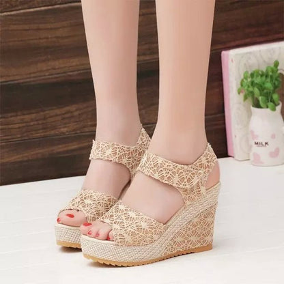 Beige lace wedge sandals with platform sole, perfect for summer fashion and casual wear.