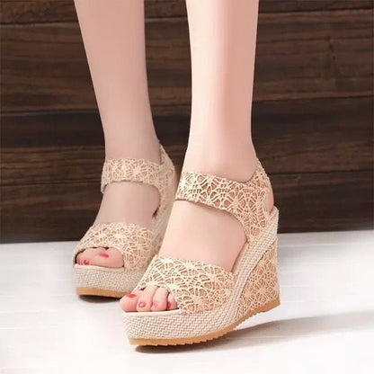 Beige lace wedge sandals with platform sole, perfect for summer fashion and casual wear.