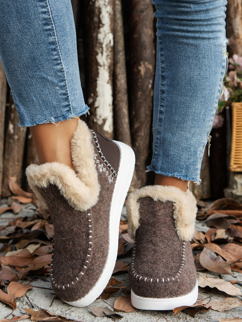 Furry Suede Round Toe Flat Sneakers - 7DAY'S