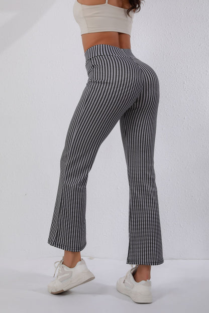 High - Waisted Houndstooth Flare Trousers – Sleek Fit, Comfy Stretch, Classy Look - 7DAY'S