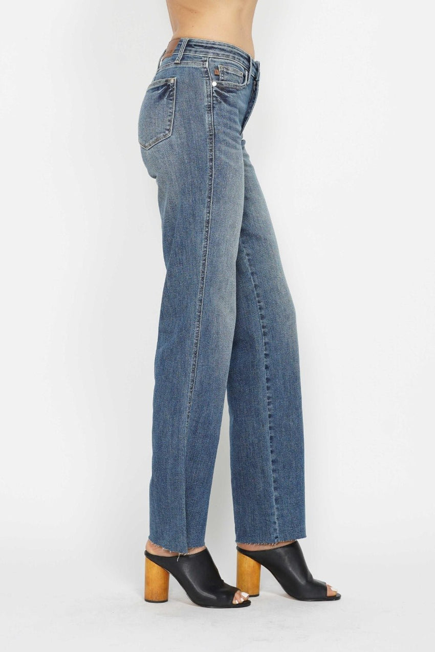 Judy Blue Full Size Tummy Control Straight Jeans - 7DAY'S