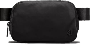 Lululemon Everywhere Belt Bag 1L (Black)