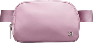 Lululemon Everywhere Belt Bag, 1L (Misty Pink) - 7DAY'S