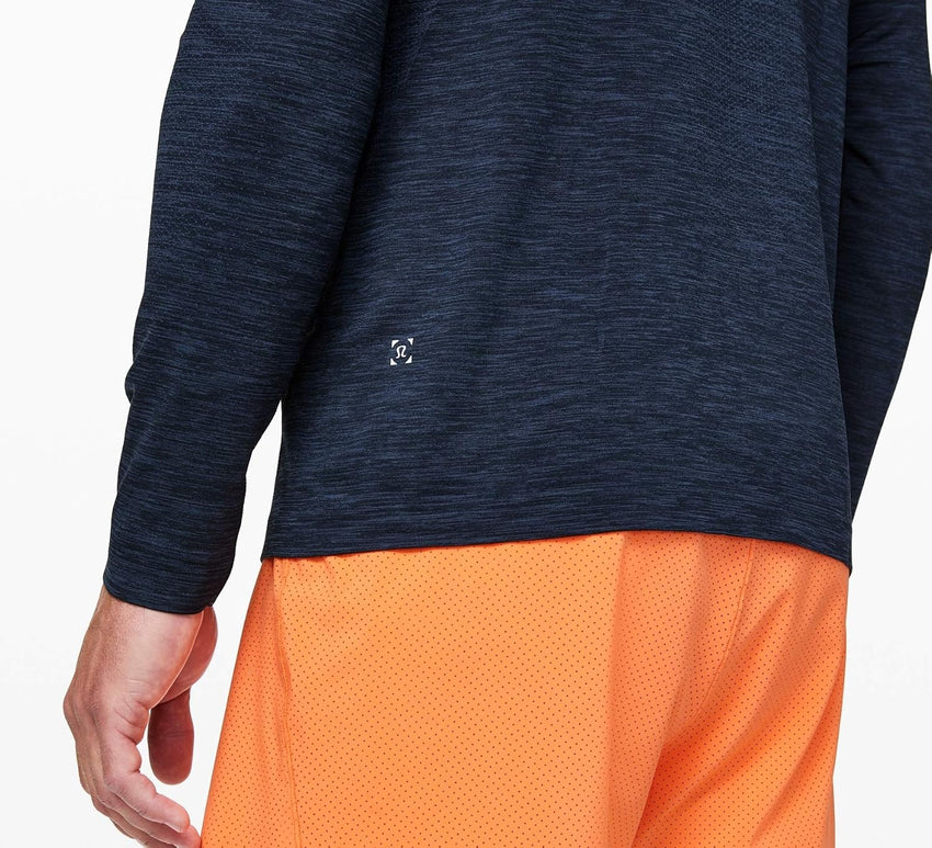 Lululemon Mens Metal Vent Tech 1/2 Zip Long Sleeve Shirt (Mineral Blue/Nautical Navy, M) - 7DAY'S