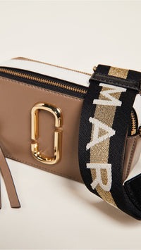 Marc Jacobs Snapshot, Black - 7DAY'S