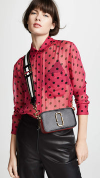 Marc Jacobs Snapshot, Black - 7DAY'S
