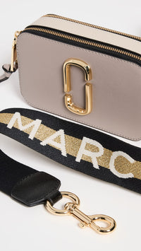 Marc Jacobs Snapshot, Black - 7DAY'S