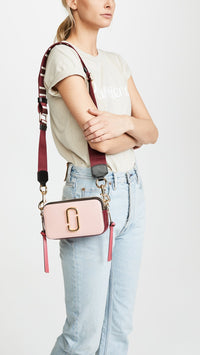 Marc Jacobs Snapshot, Black - 7DAY'S