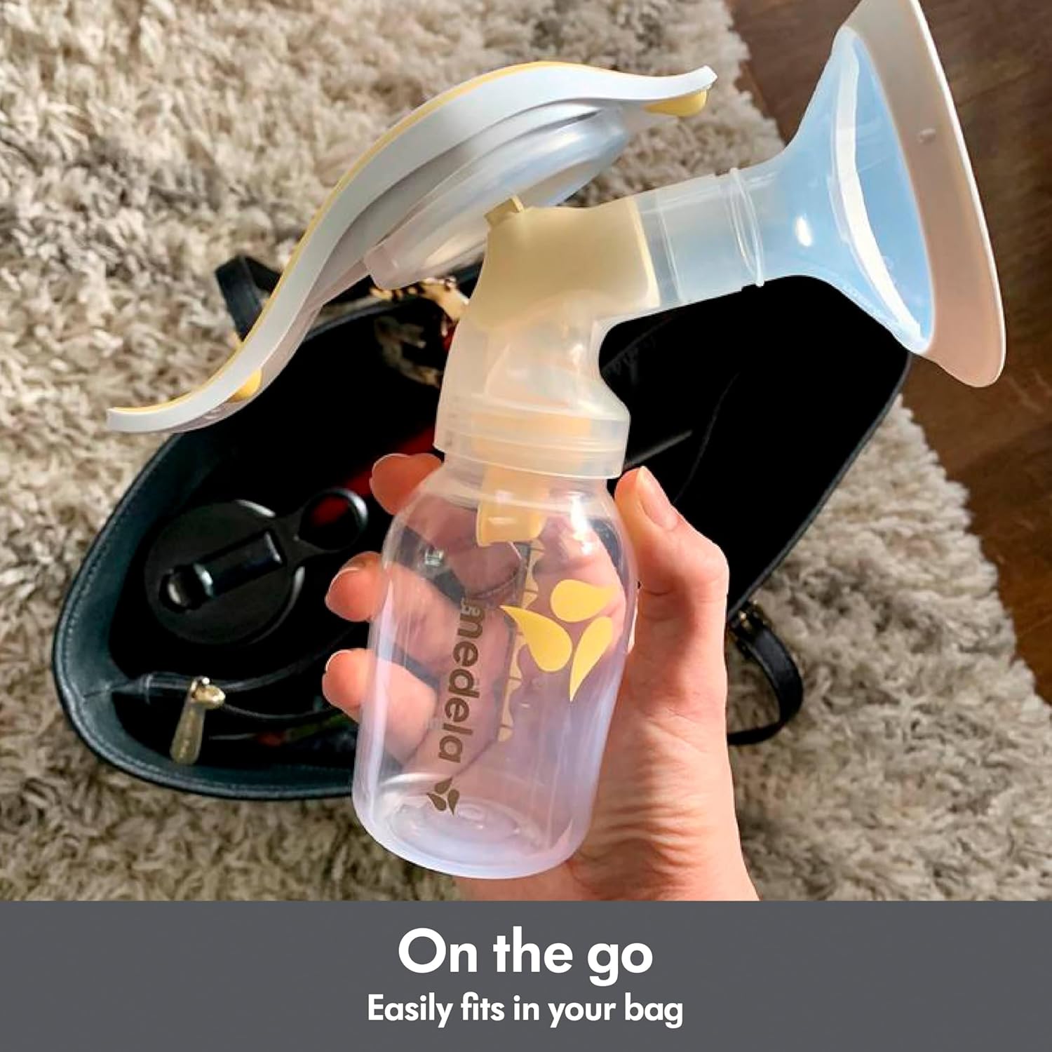 Medela Manual breast pump with Flex Shields Harmony Single Hand for More Comfort and Expressing More Milk - 7DAY'S