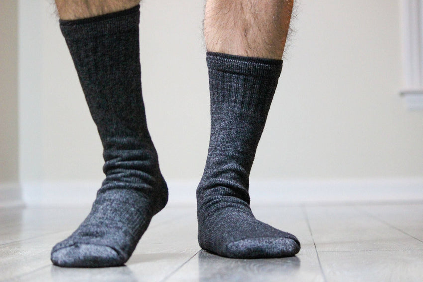 Men & Women Socks with Full Cushioning for Outdoor Sports - 7DAY'S
