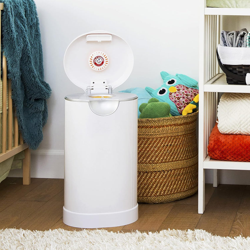 Munchkin® Arm & Hammer Diaper Pail Snap, Seal & Toss™ Refill Bags, Holds up to 600 Newborn Diapers, 20 Pack - 7DAY'S