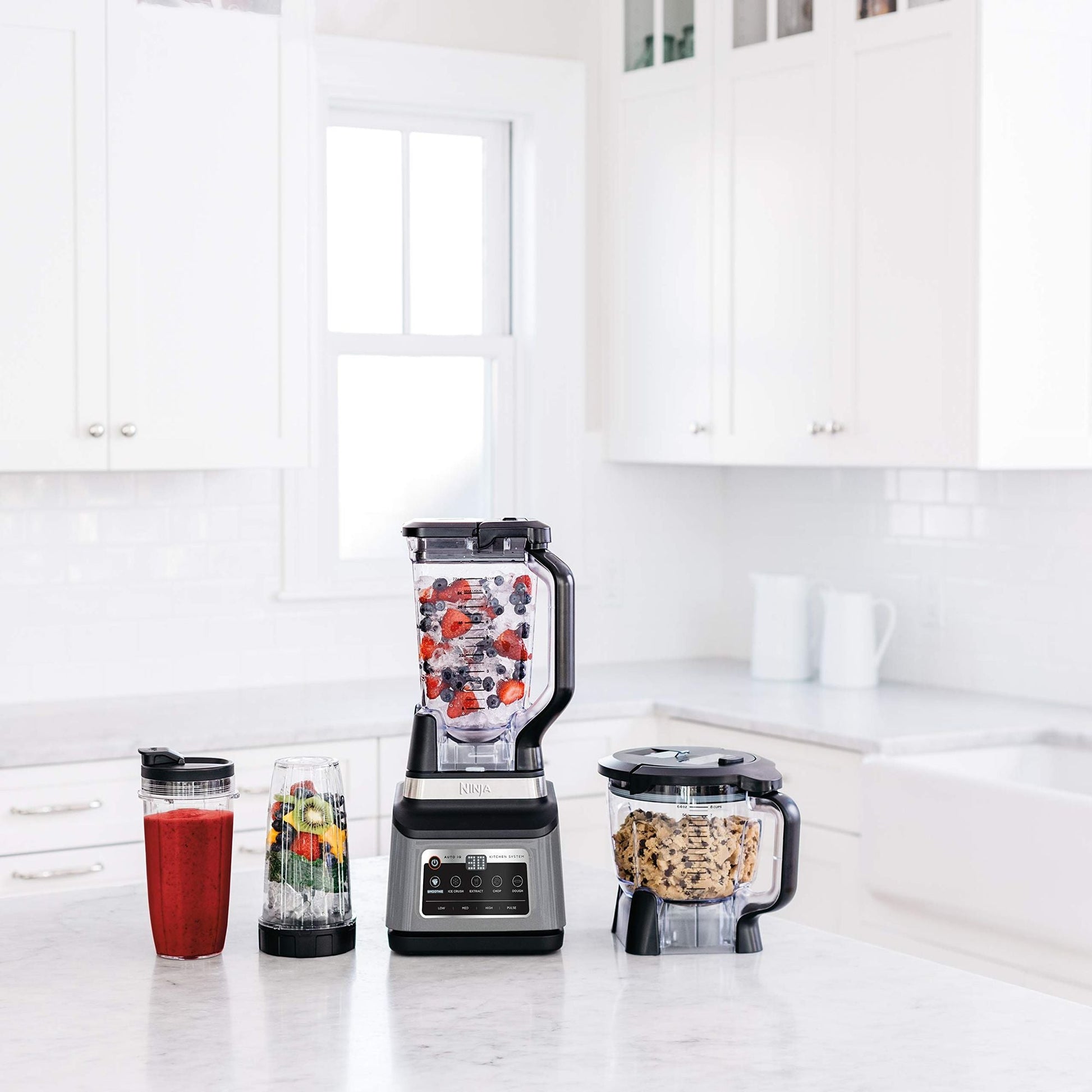 Ninja BN801 Professional Plus Kitchen System, 1400 WP, 5 Functions for Smoothies, Chopping, Dough & More with Auto IQ, 72 - oz.* Blender Pitcher, 64 - oz. Processor Bowl, (2) 24 - oz. To - Go Cups, Grey - 7DAY'S