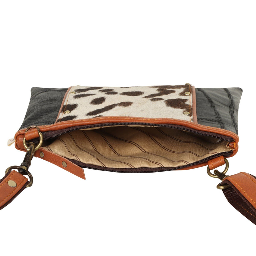 Noa Angled Crossbody Bag - Hairon - 7DAY'S