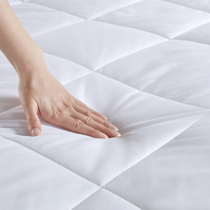 Oversized Down Alternative Comforter White Twin/Twin XL - 7DAY'S