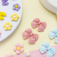 Resin Pink Bow Shoe Charms for Girls, 24Pcs Cute Flower Accessories for Clog Sandals, Pearl Decoration for Women, DIY Party Favor - 7DAY'S