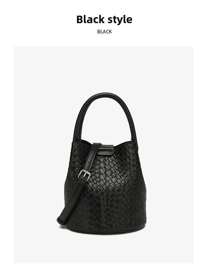 Simple niche woven pattern handbag bucket bag women's bag tide 2025 new senior sense shoulder bag crossbody bag - 7DAY'S