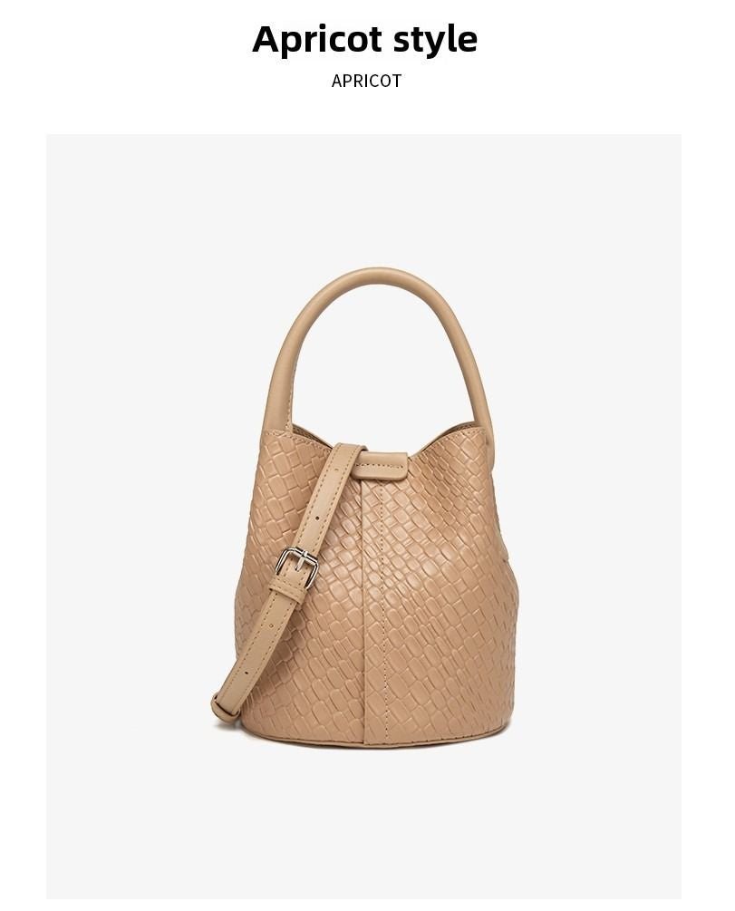 Simple niche woven pattern handbag bucket bag women's bag tide 2025 new senior sense shoulder bag crossbody bag - 7DAY'S