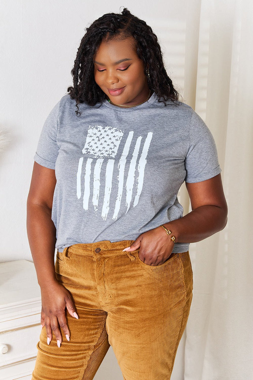 Simply Love US Flag Graphic Cuffed Sleeve T-Shirt for Women's Size S - XL Excellent design - 7DAY'S