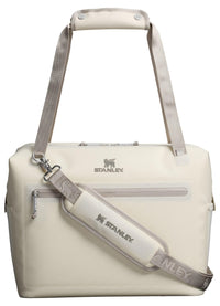 Stanley All Day Julienne Soft Cooler Bag and Lunch Box | Insulated Travel Bag with Zipper | BPA - Free - 7DAY'S