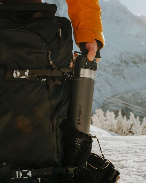 Stanley Quick Flip GO Water Bottle 24 oz | Push Button Lid | Leakproof and Packable for Travel and Sports | Insulated Stainless Steel | BPA - Free | Azure - 7DAY'S