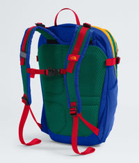 THE NORTH FACE Basin 15 Liter Daypack | Unisex Backpack with Adjustable Shoulder Straps, Water - Repellent Finish, Sternum Strap, Hiking Pole Attachment, TNF Black/Asphalt Grey - NPF, One Size - 7DAY'S