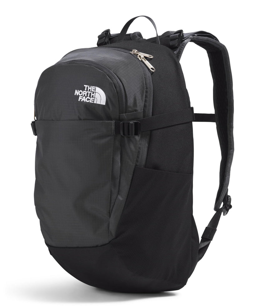 THE NORTH FACE Basin 15 Liter Daypack | Unisex Backpack with Adjustable Shoulder Straps, Water - Repellent Finish, Sternum Strap, Hiking Pole Attachment, TNF Black/Asphalt Grey - NPF, One Size - 7DAY'S