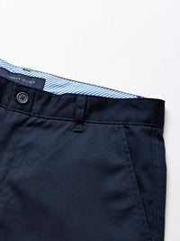 Tommy Hilfiger Flat Front Twill Blend Shorts, Kids School Uniform Clothes for Little Or Big Boys with Husky and Slim Sizes - 7DAY'S
