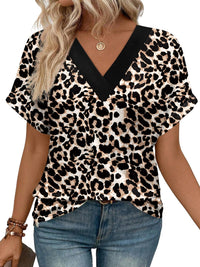 WIHOLL Womens Summer Tops Short Dolman Sleeve Shirts 2025 Fashion V Neck Outfits Clothes - 7DAY'S
