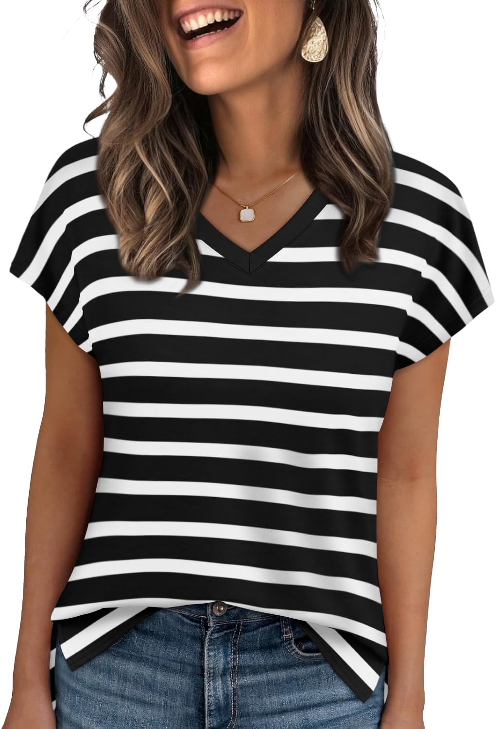 WIHOLL Womens Tops Basic Summer V Neck T Shirts Short Sleeve Dressy Casual Loose Fit Cute Tee Clothes Trendy Fashion Outfits - 7DAY'S