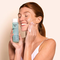 Yonka Gel Face Cleanser, Gentle Foaming Face Wash and Makeup Remover, Natural Plant - Based Formula to Purify Pores and Balance Skins pH, Acne Prone and Oily Skin, Paraben - Free - 7DAY'S